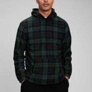 Cozy GAP Plaid Fleece Hoodie – Size M